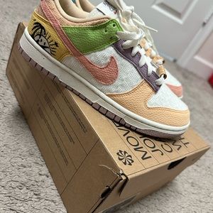 Nike Sun Club Dunks brand new!